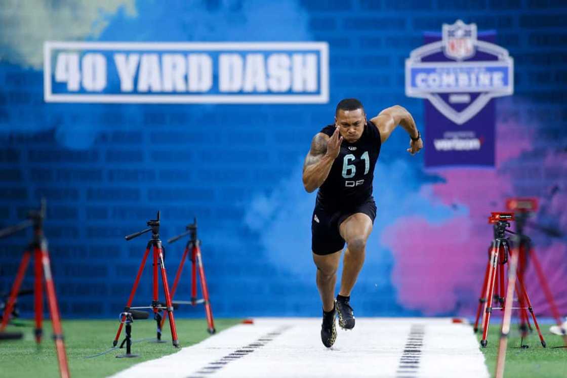 Fastest 40-yard dash in the NFL Fastest 40-yard dash in the NFL