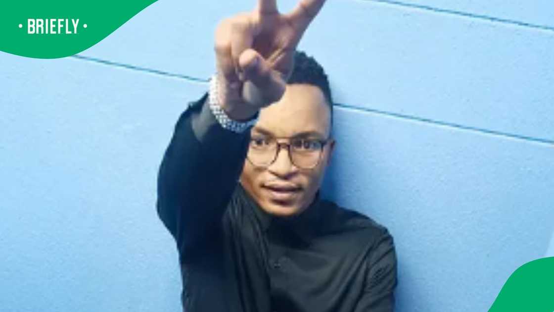 Ntethe Mposwa returns to gospel music. Ntethe Mposwa returns to gospel music.