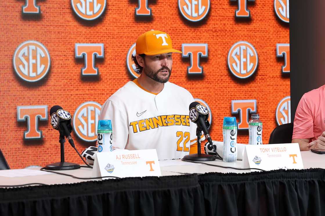 Tony Vitello at the 2024 SEC Baseball Tournament