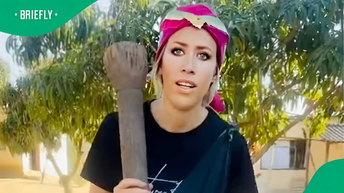 A TikTok photo of a Khelobedu spreaker A TikTok photo of a Khelobedu spreaker