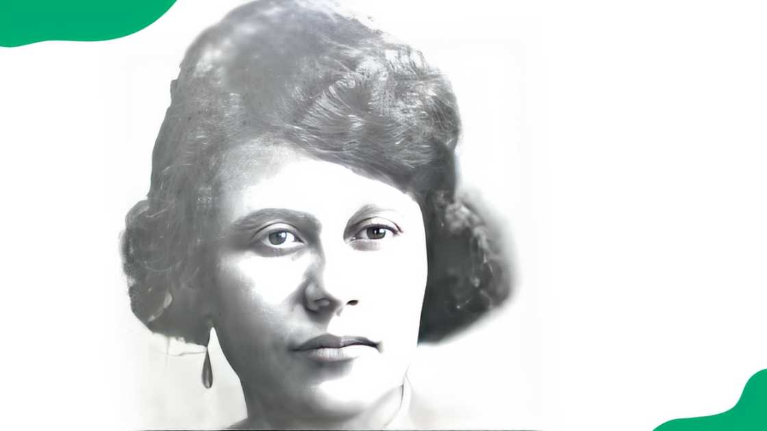 Evangelina Rodríguez Evangelina Rodríguez