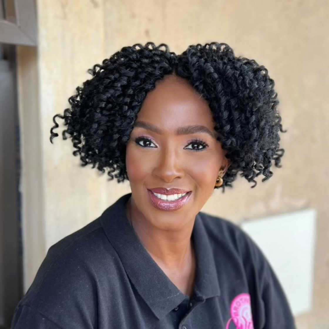Mbali Nhlapho showed another cleaning hack. Mbali Nhlapho showed another cleaning hack.