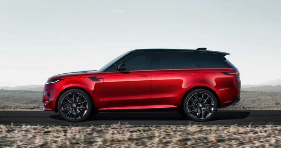 New Range Rover Sport breaks cover and is headed to South Africa before the end of 2022 New Range Rover Sport breaks cover and is headed to South Africa before the end of 2022