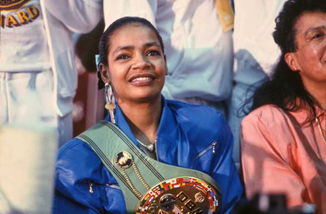 Juanita Wilkinson wearing Sugar Ray Leonard's championship belt during a press conference after defeating Marvin Hagler at Caesars Palace in Las Vegas. Juanita Wilkinson wearing Sugar Ray Leonard's championship belt during a press conference after defeating Marvin Hagler at Caesars Palace in Las Vegas.