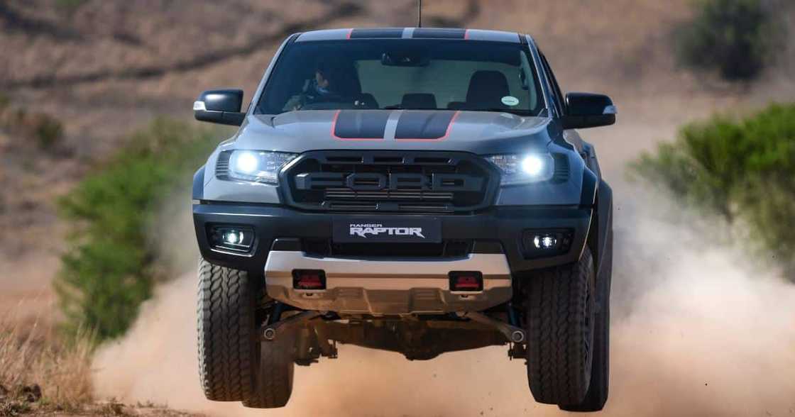 gladiator, bakkies, power, south africa, volkswagen, toyota, ford, jeep