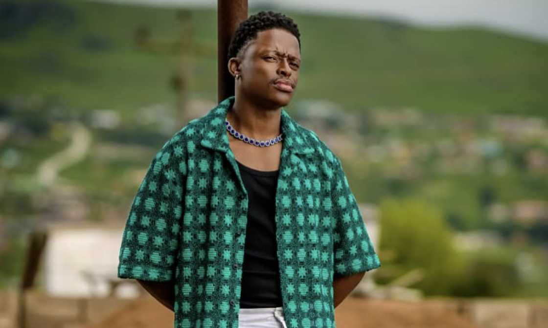 Mzansi is suspicious of Touchline's wedding Mzansi is suspicious of Touchline's wedding