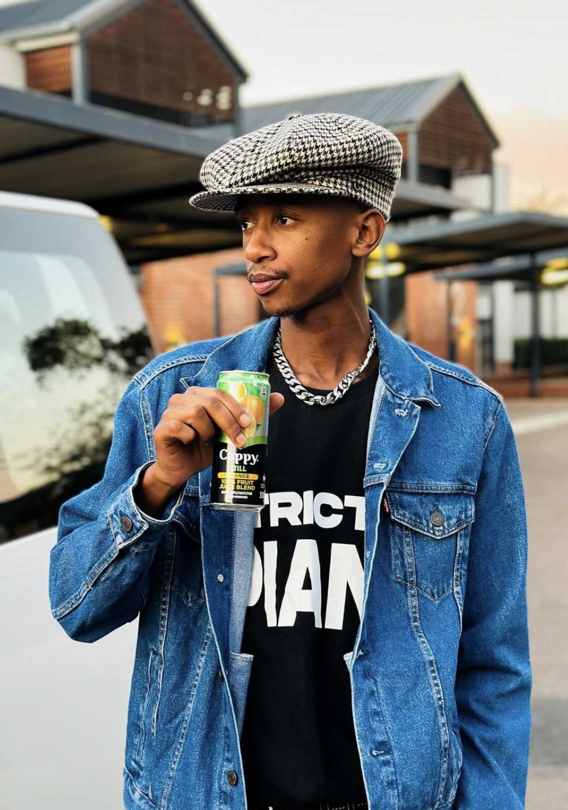 People questioned Scotts Maphuma's behaviour People questioned Scotts Maphuma's behaviour