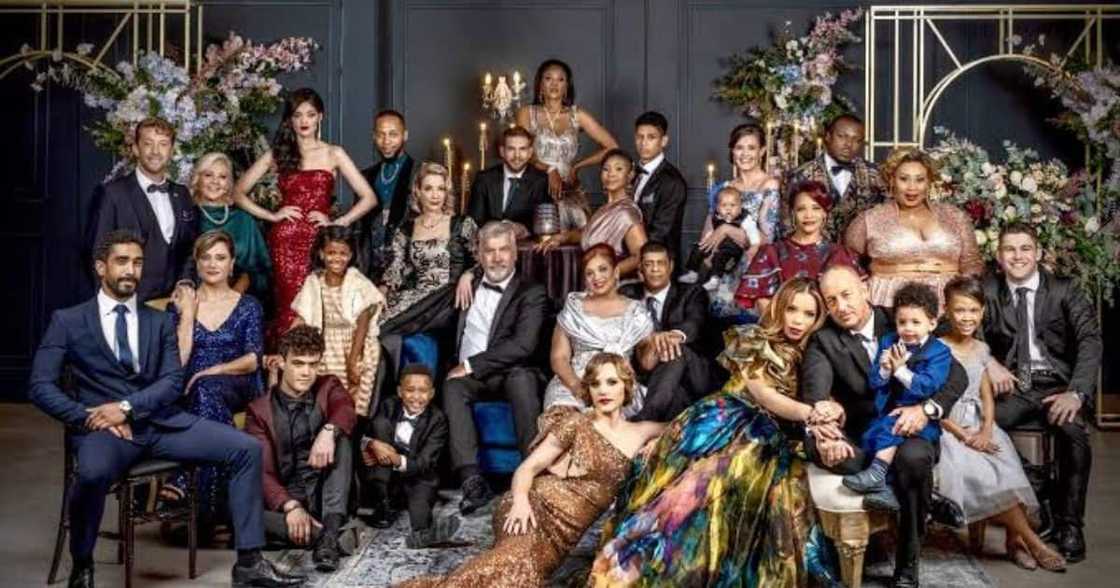 '7 de Laan' issued a statement after their 50-year-old actor was accused of murder. '7 de Laan' issued a statement after their 50-year-old actor was accused of murder.