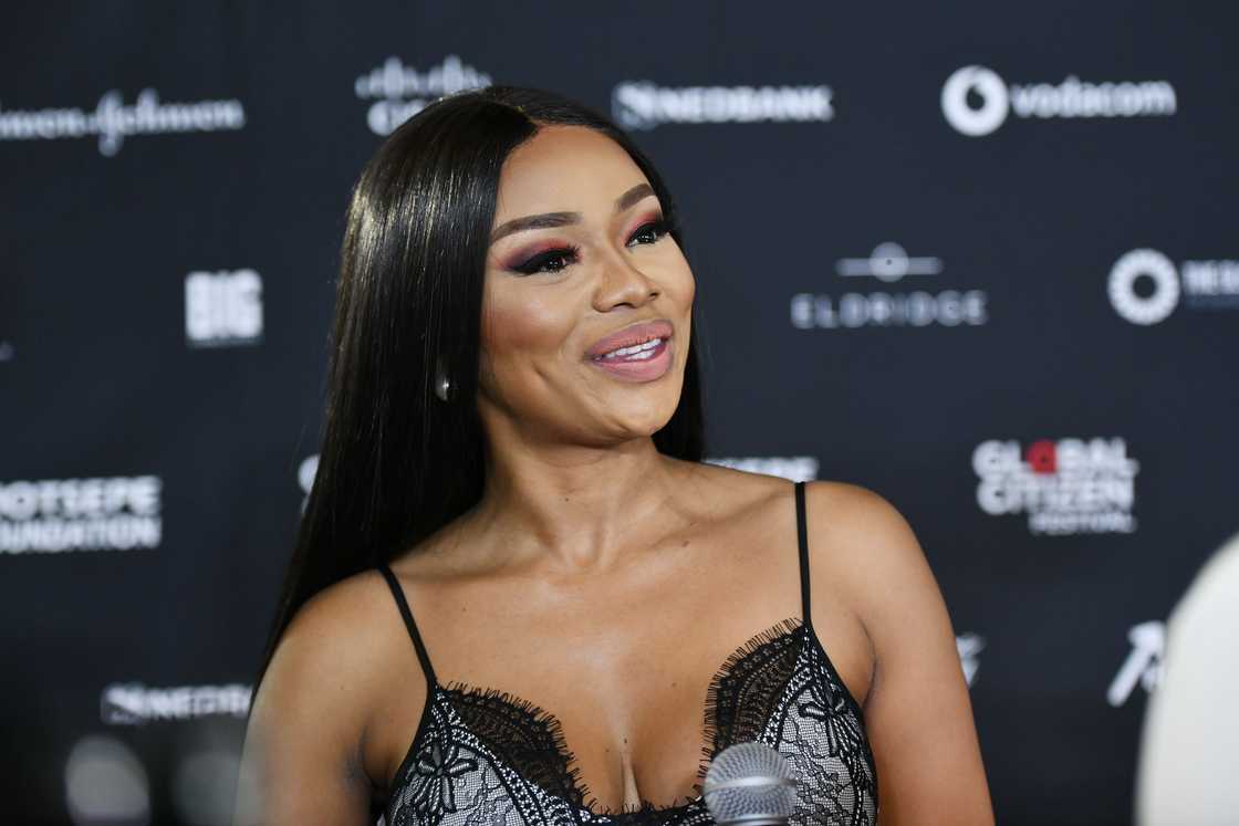 Bonang Matheba stunned in a cute colourful dress