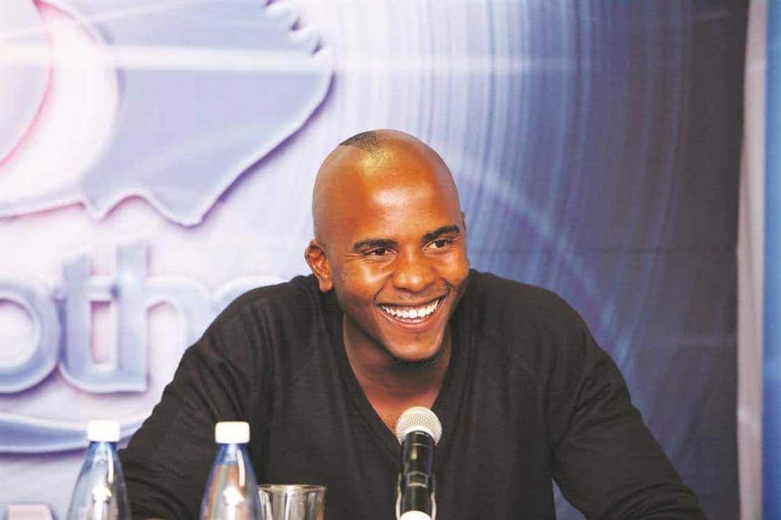 Mandla Hlatshwayo Mandla Hlatshwayo