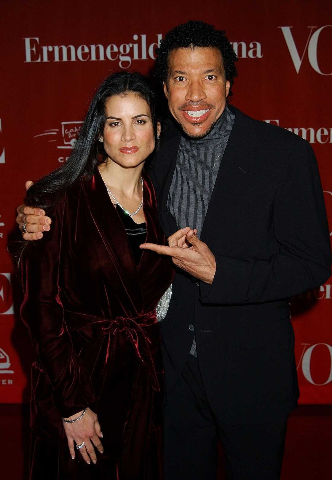 What happened to Lionel Richie's marriage?