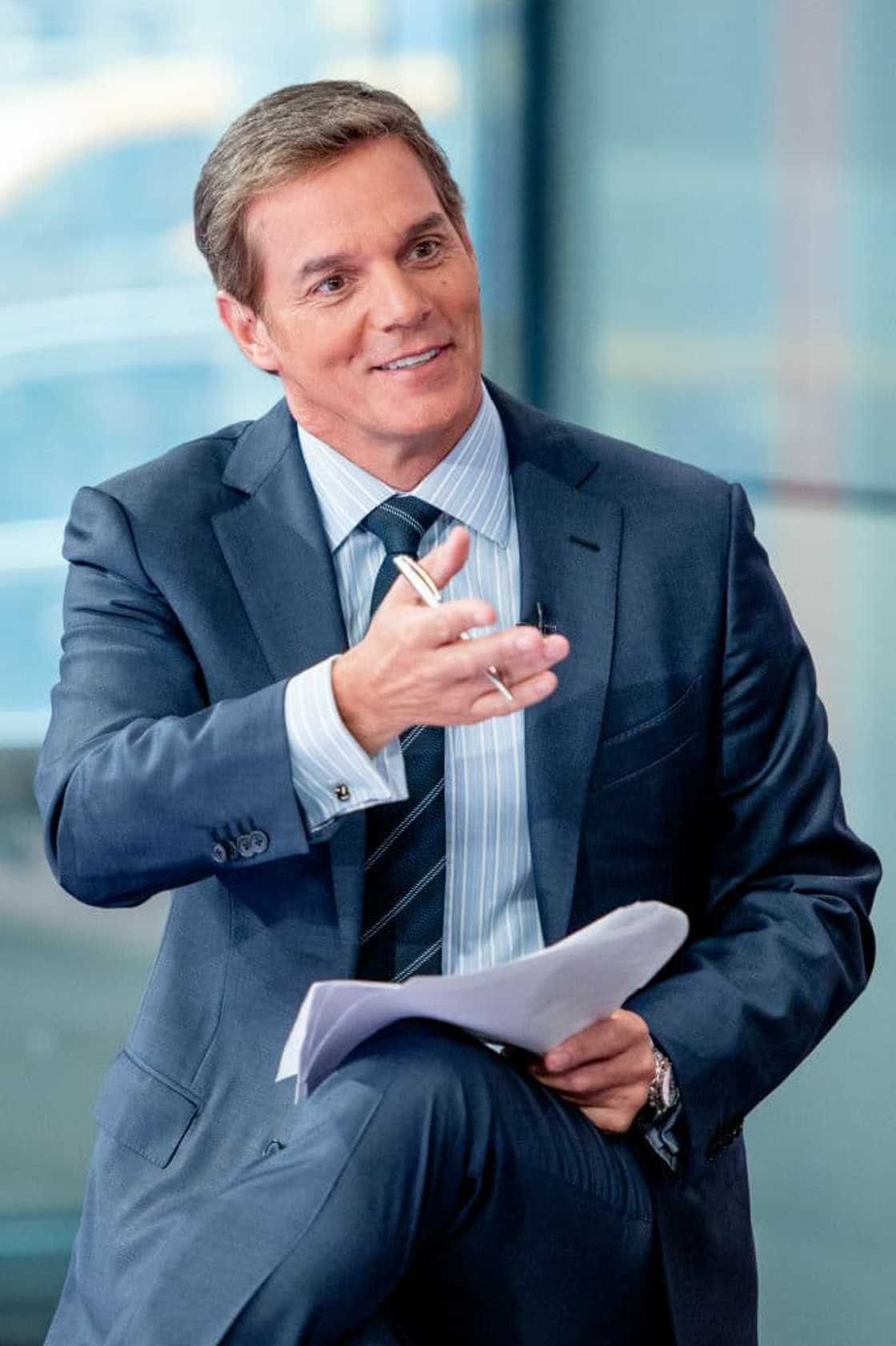 Who is Bill Hemmer?