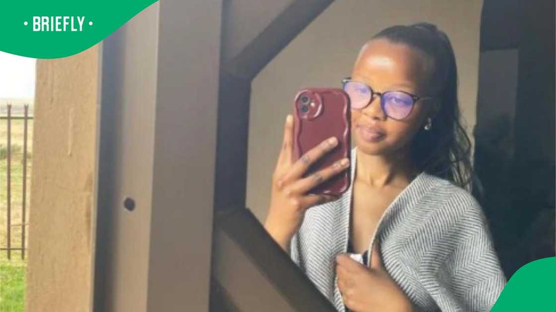 Lady shows odd name in TikTok video Lady shows odd name in TikTok video