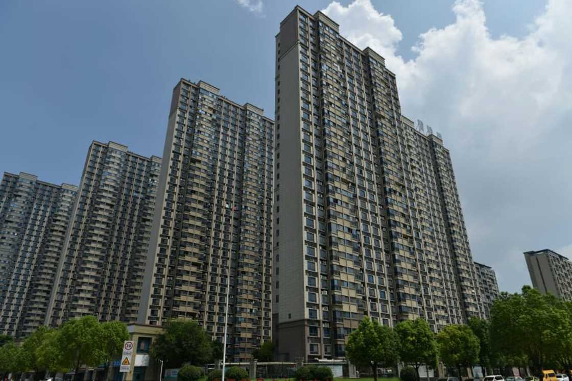 Sentiment in Hong Kong and Shanghai was boosted by a report that Chinese state-backed banks were considering cutting interest rates on a swathe of mortgages and deposits Sentiment in Hong Kong and Shanghai was boosted by a report that Chinese state-backed banks were considering cutting interest rates on a swathe of mortgages and deposits