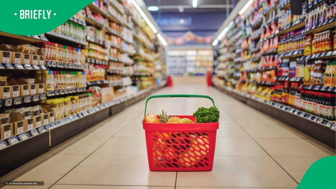 Woman spotlights grocery price differences over 10 years