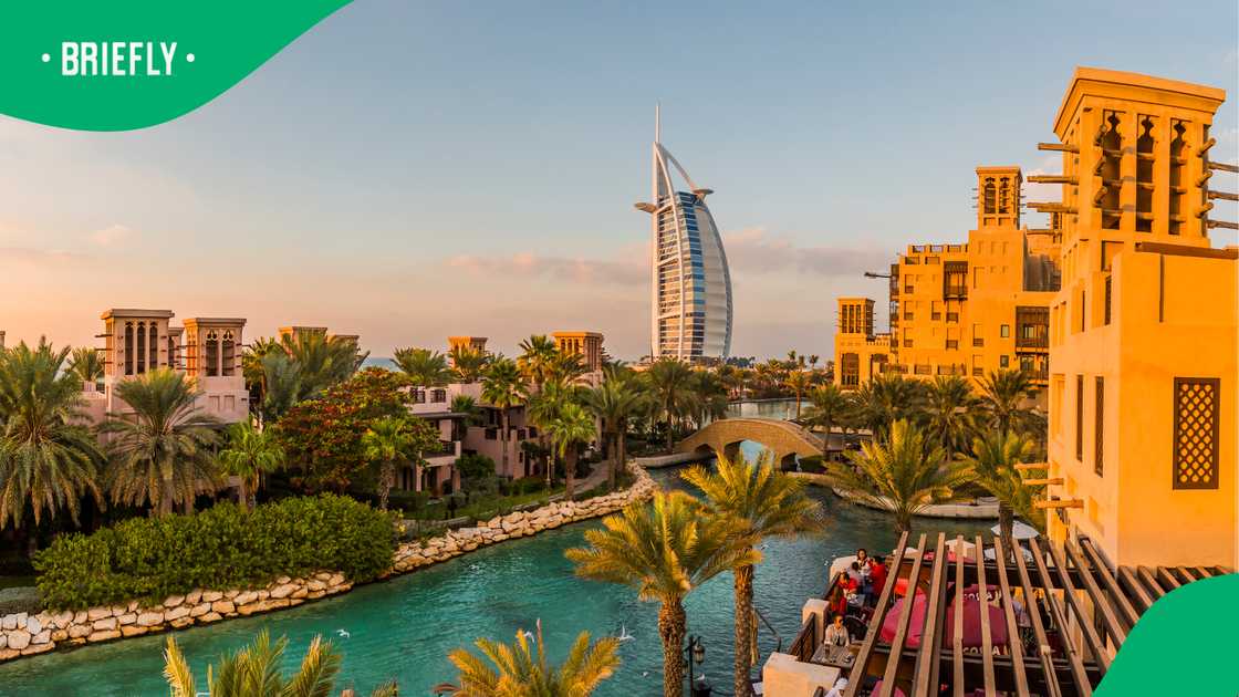 Dubai opens condition-free residence permits for families of 6 GCC nationalities Dubai opens condition-free residence permits for families of 6 GCC nationalities