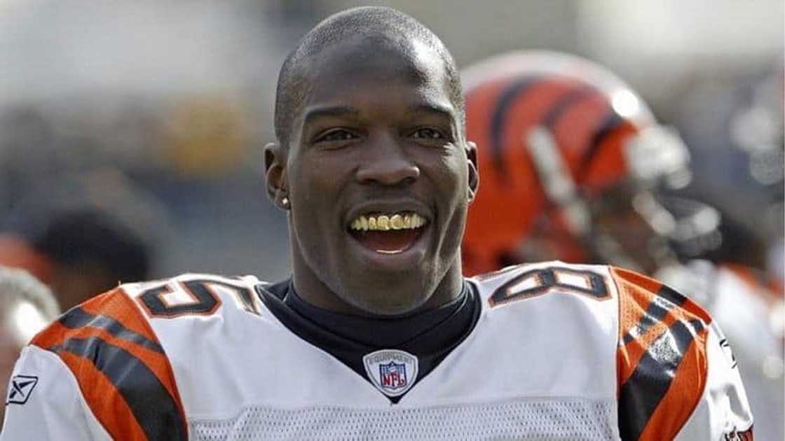 Who is Ochocinco married to?