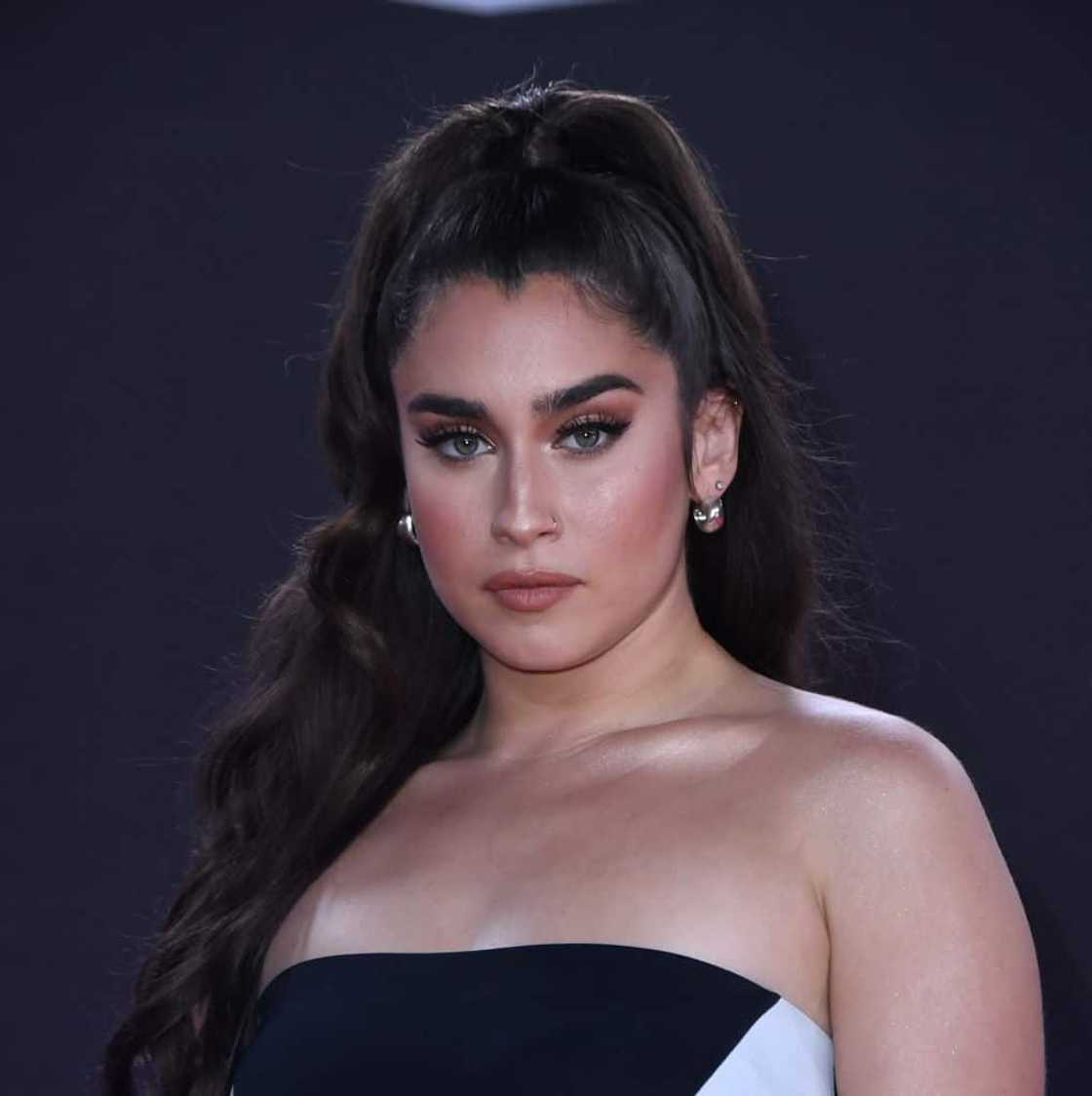 Celebrities with widow's peak hairline Celebrities with widow's peak hairline