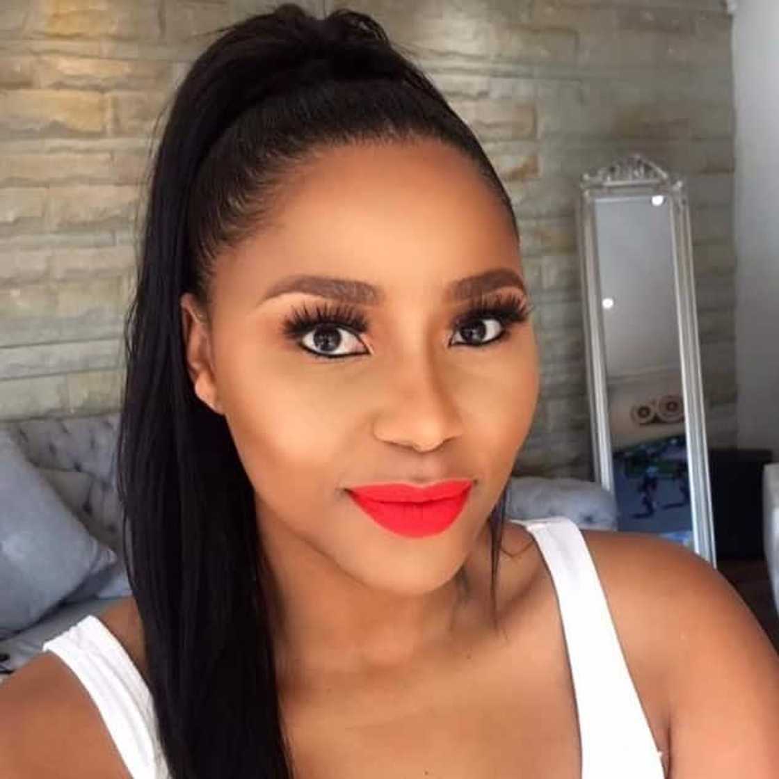 South African female sportscaster South African female sportscaster
