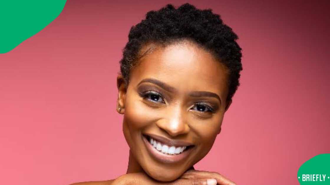 Vuyiseka Cawe is dating Jub Jub Vuyiseka Cawe is dating Jub Jub