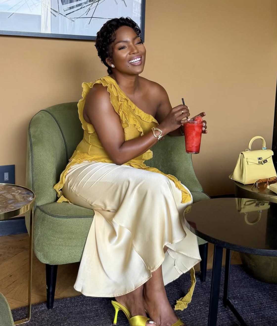 Brenda Mhlongo had all eyes on her