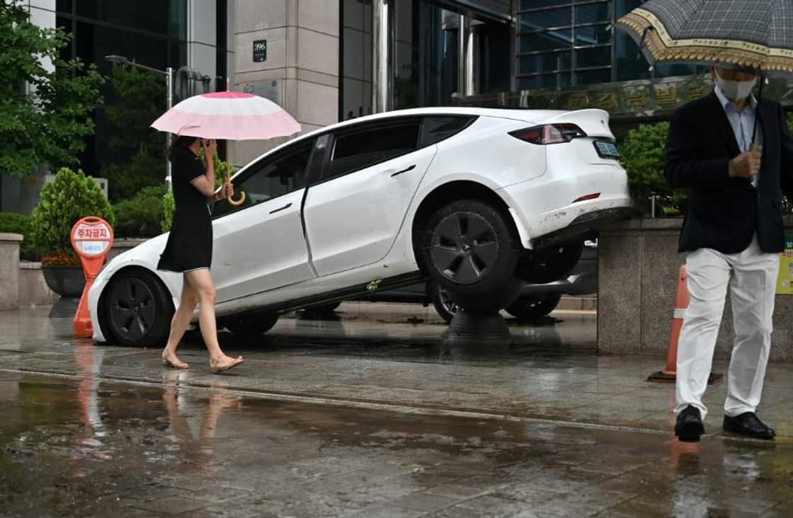 Seoul's posh Gangnam district was particularly hard hit Seoul's posh Gangnam district was particularly hard hit