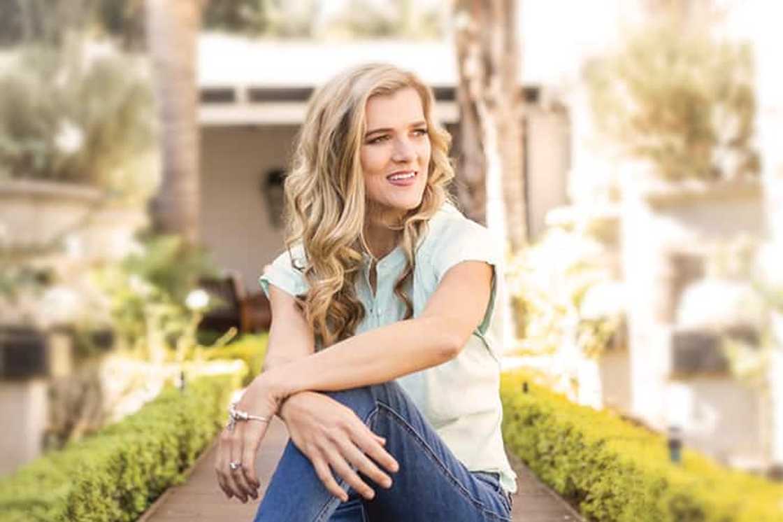 Sorina Erasmus Sorina Erasmus