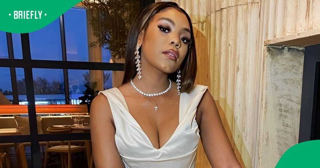 Elaine has teased a new song. Elaine has teased a new song.