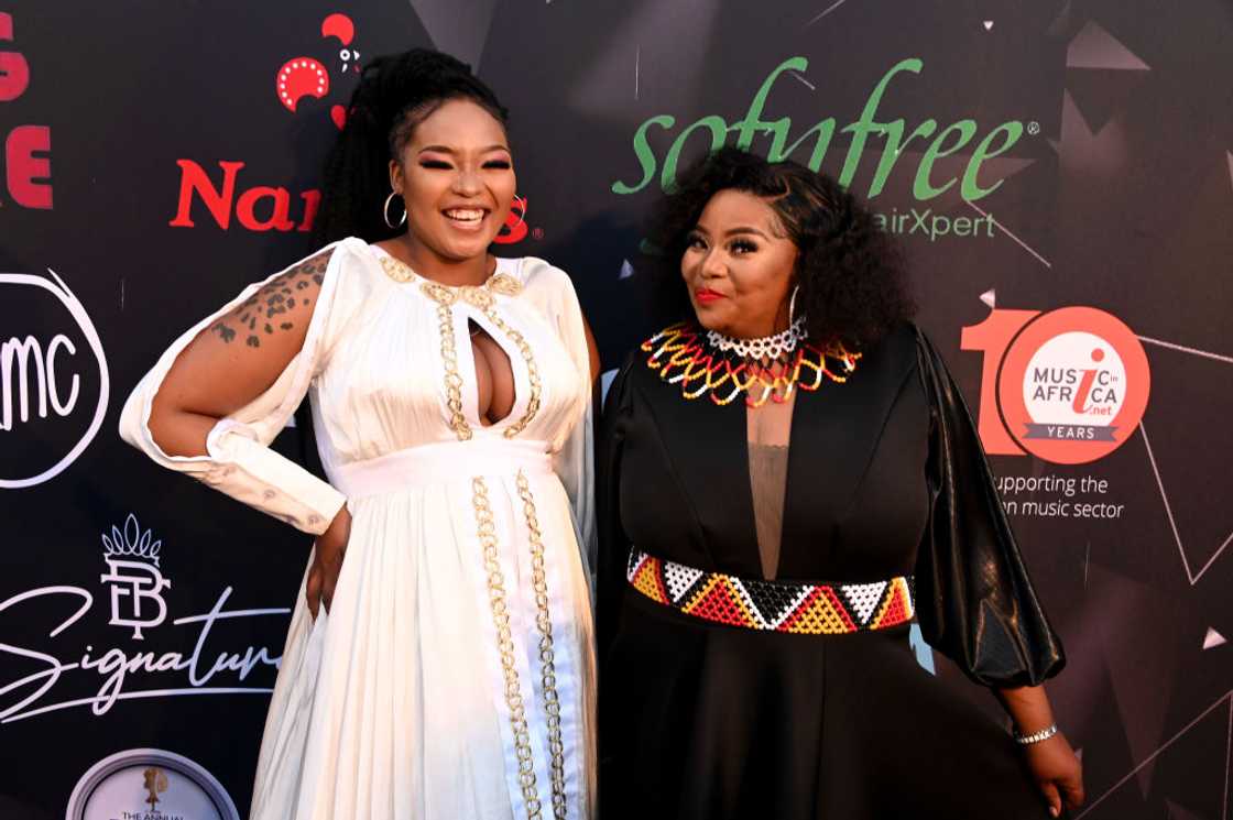 Rethabile Khumalo and Winnie.