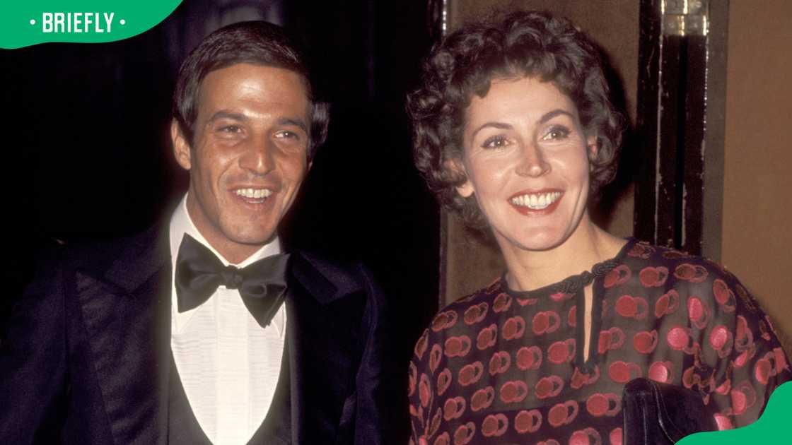 Helen Reddy and Jeff Wald in Beverly Hills Helen Reddy and Jeff Wald in Beverly Hills