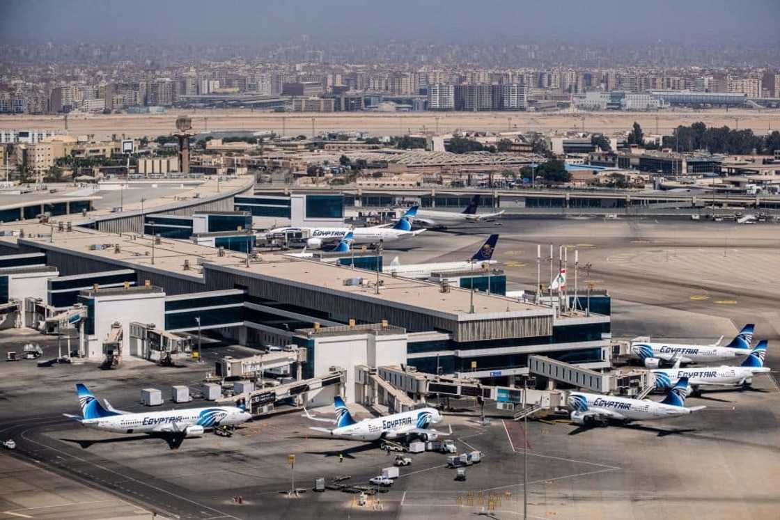 airports by size airports by size