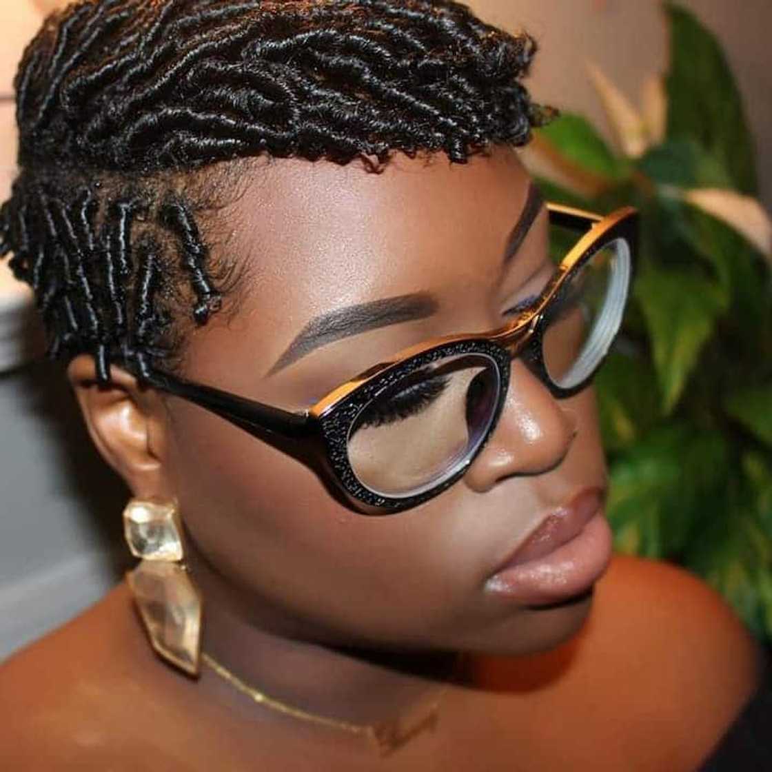 South African ladies hair cut South African ladies hair cut