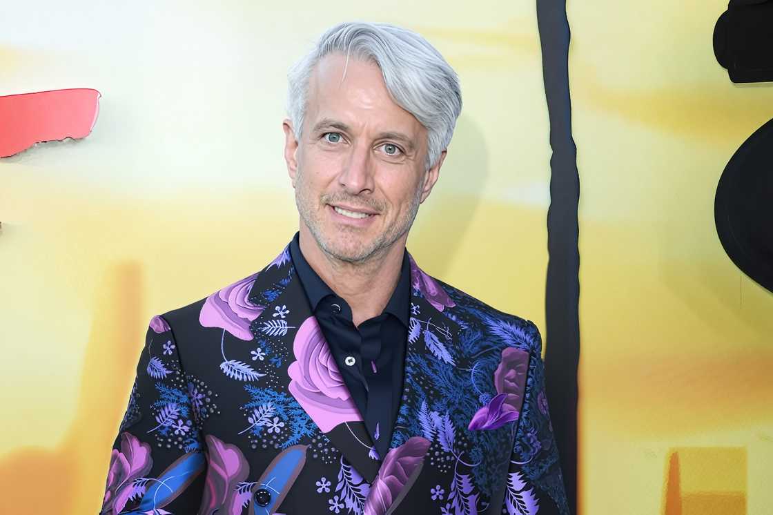 Bronson Pinchot Bronson Pinchot