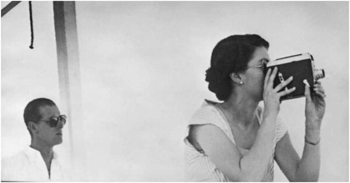 15 enchanting photos of Prince Phillip and Queen Elizabeth During their Younger Years 15 enchanting photos of Prince Phillip and Queen Elizabeth During their Younger Years