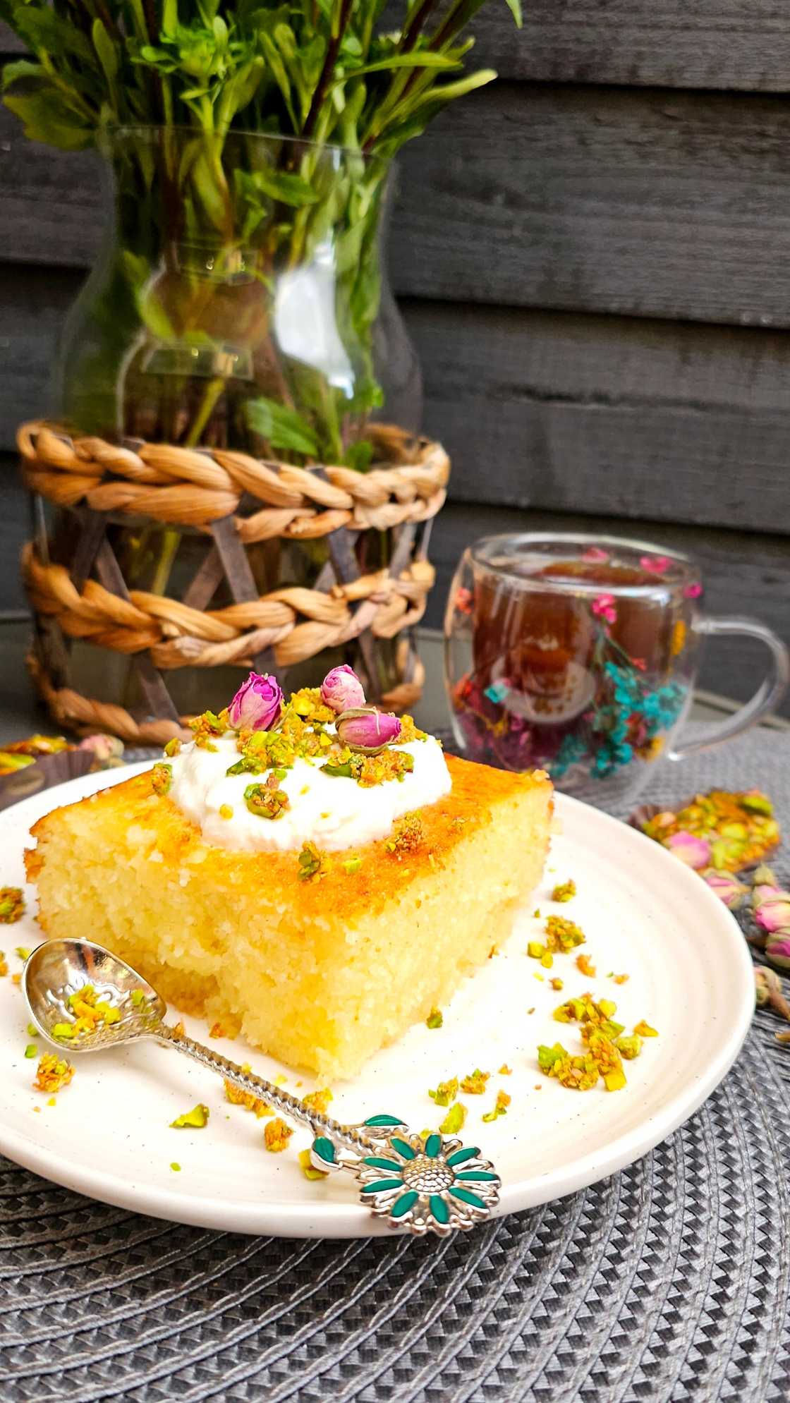 Semolina can be used to make baked good among other food Semolina can be used to make baked good among other food