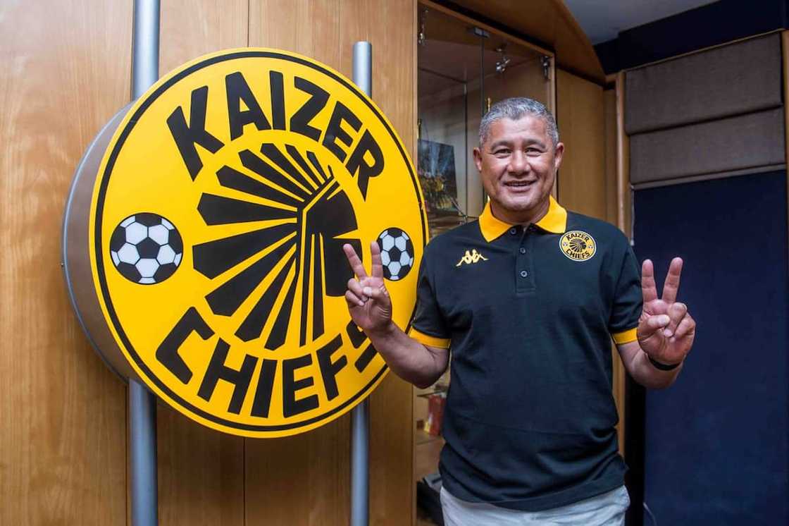 Kaizer Chiefs interim coach Cavin Johnson has the support of the fans