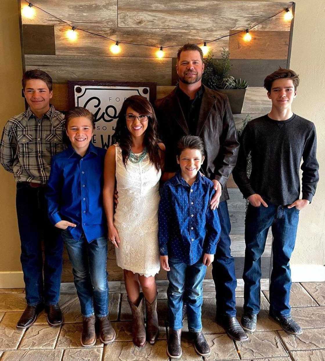 Does Lauren Boebert have kids? Does Lauren Boebert have kids?