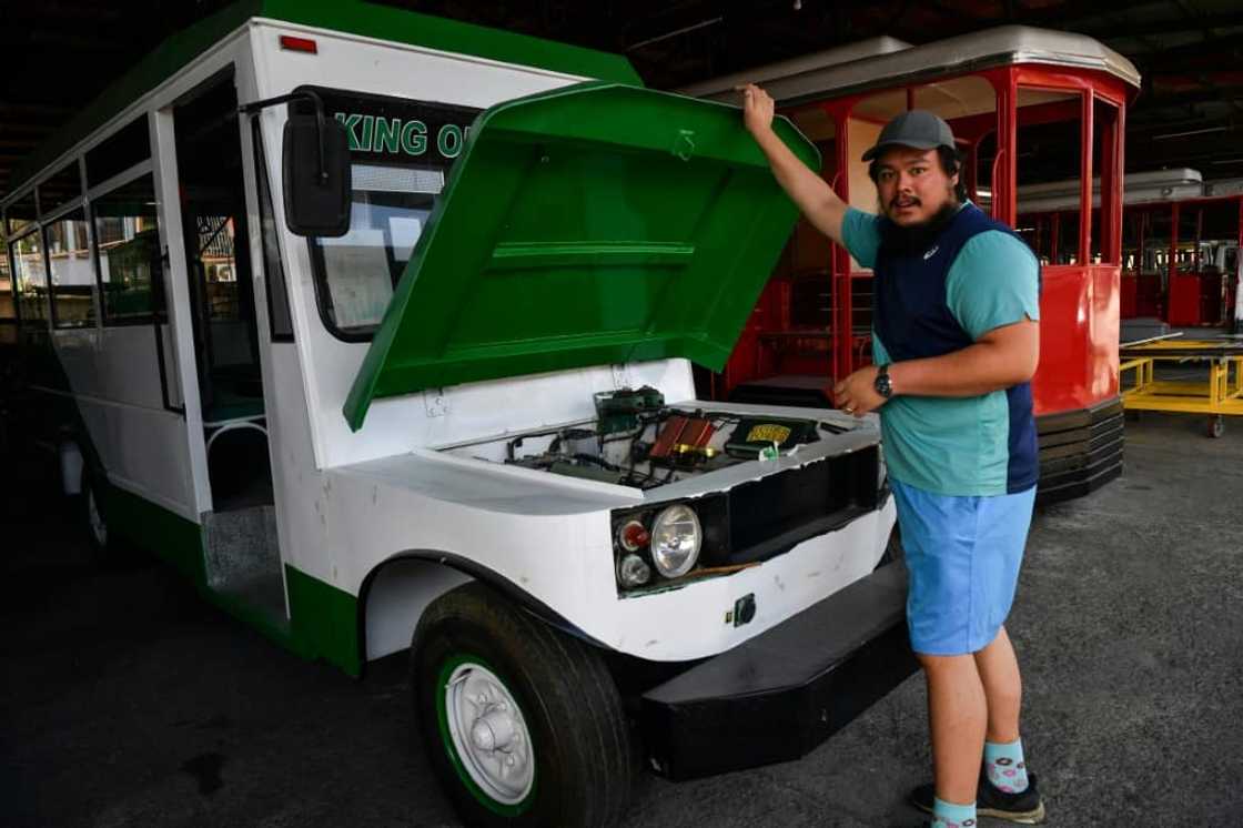 Leonard Sarao, operations supervisor of jeepney maker Sarao Motors, says jeepneys made by Sarao Motors were cheaper than the imported mini-buses and higher quality