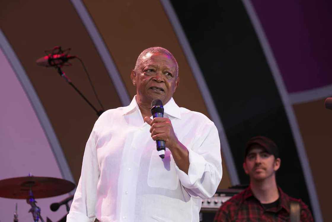 Hugh Masekela - stimela Hugh Masekela - stimela