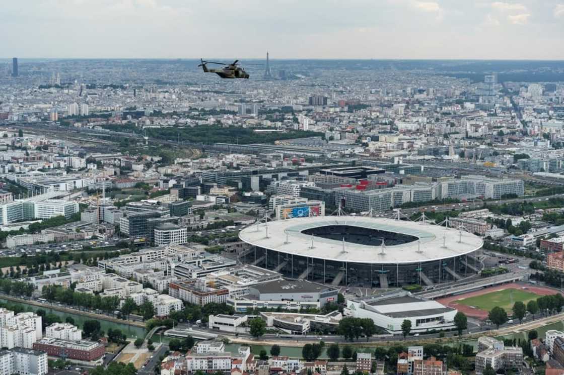 Paris Saint-Germain football club will apply for the call for tenders launched by the State to sell the Stade de France