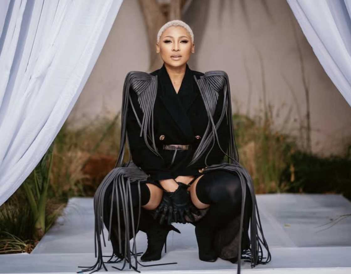 Enhle Mbali described her coarse natural hair