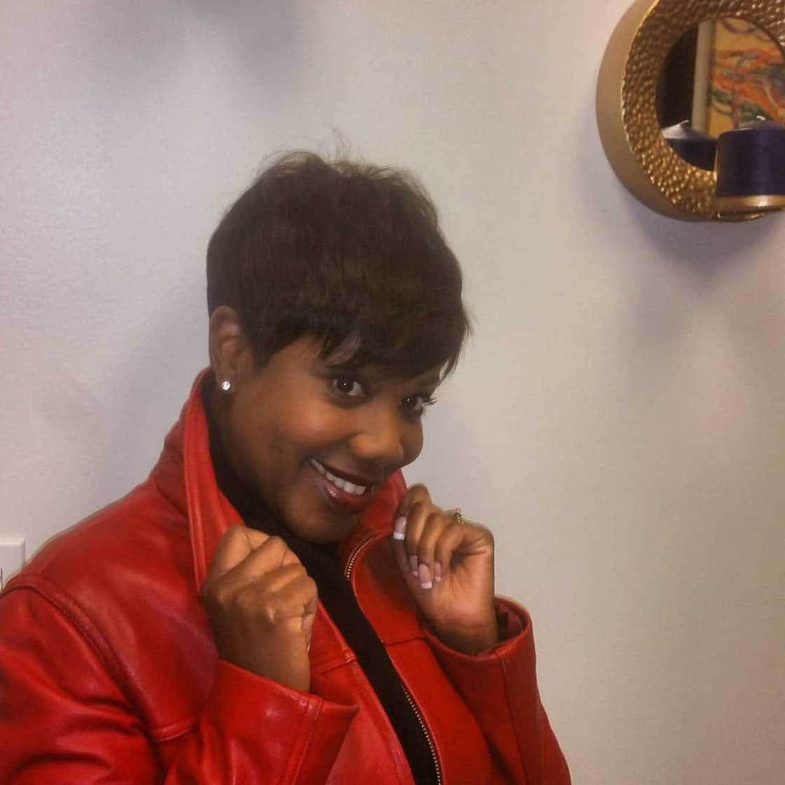 South African ladies hair cut South African ladies hair cut