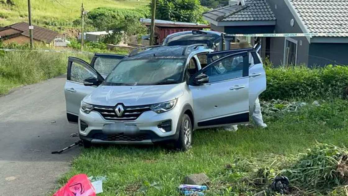 One of the vehicles that the suspects were travelling in. One of the vehicles that the suspects were travelling in.