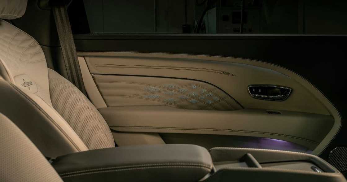 Bentayga EWB Azure First Edition, luxury suv Bentayga EWB Azure First Edition, luxury suv