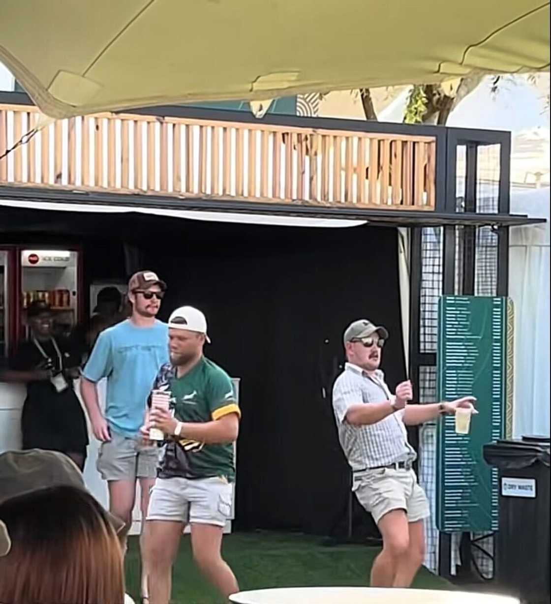 Three Afrikaans gents brought the heat on the dance floor at Sun City Resort. Three Afrikaans gents brought the heat on the dance floor at Sun City Resort.