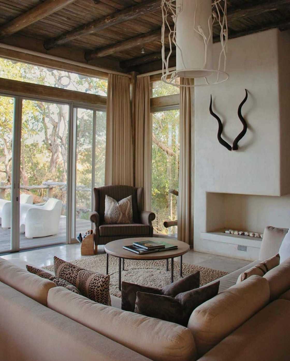 Top 15 luxury hotels Top 15 luxury hotels