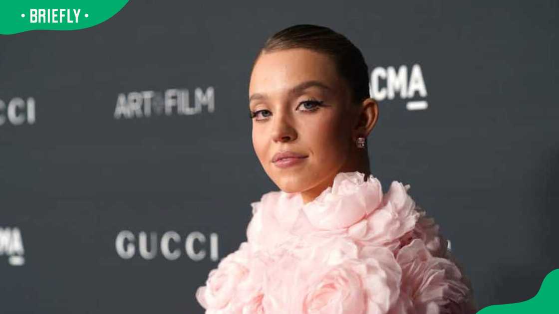 Sydney Sweeney at the 2022 LACMA ART+FILM GALA Sydney Sweeney at the 2022 LACMA ART+FILM GALA