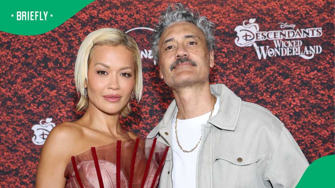Rita Ora and Taika Waititi spotted in Cape Town Rita Ora and Taika Waititi spotted in Cape Town