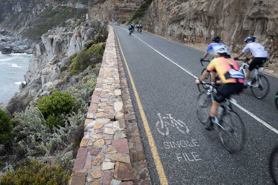 Cycling South Africa, Camps Bay, Cape Town