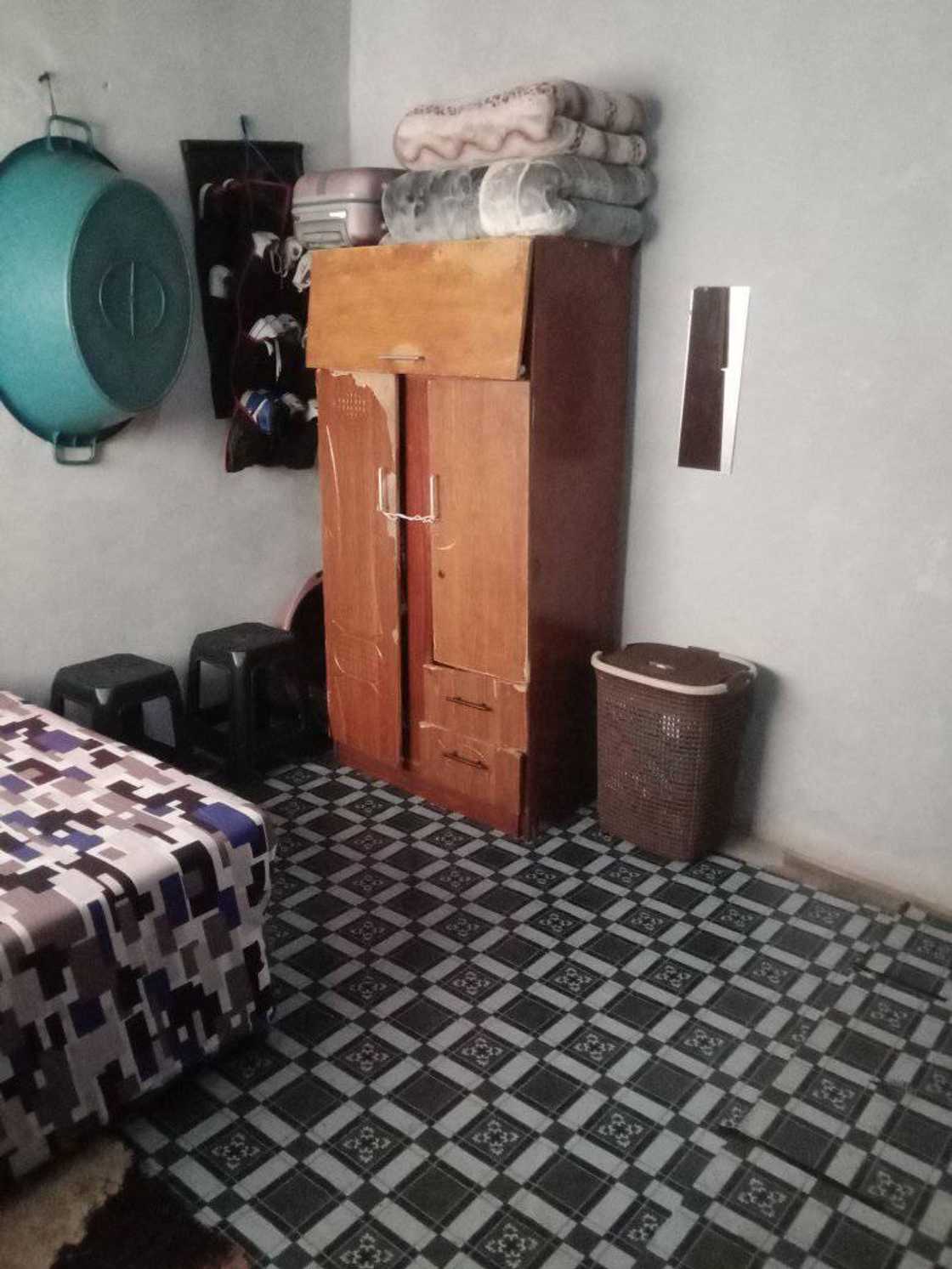 A Johannesburg woman shares photos of her progress at her home. A Johannesburg woman shares photos of her progress at her home.